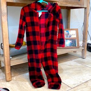 Dip brand 2T onesie pajamas. Super soft. Excellent condition